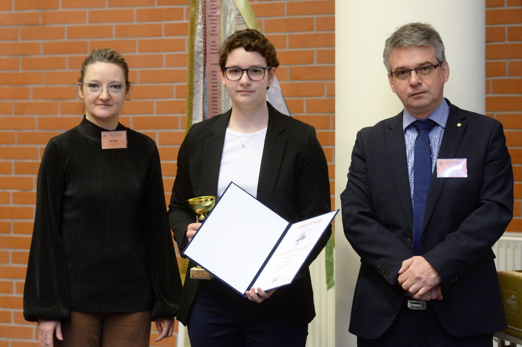 Irinyi Díj II. kategória Erdélyi Kata